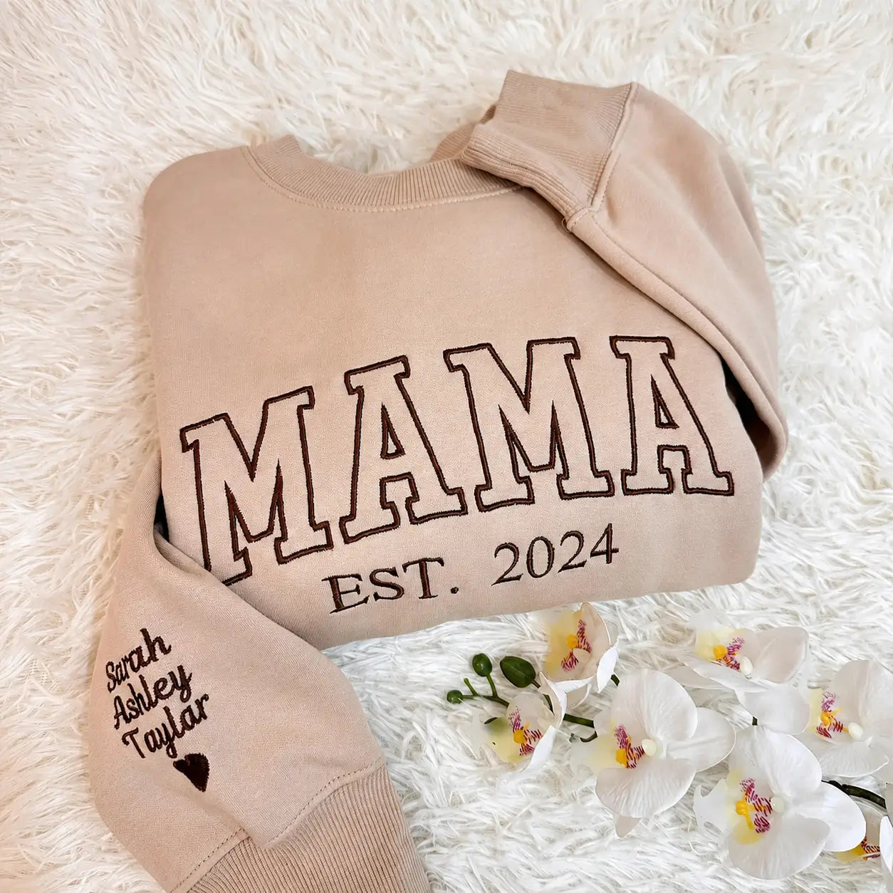 Custom Embroidered Mama Sweatshirt/Hoodie