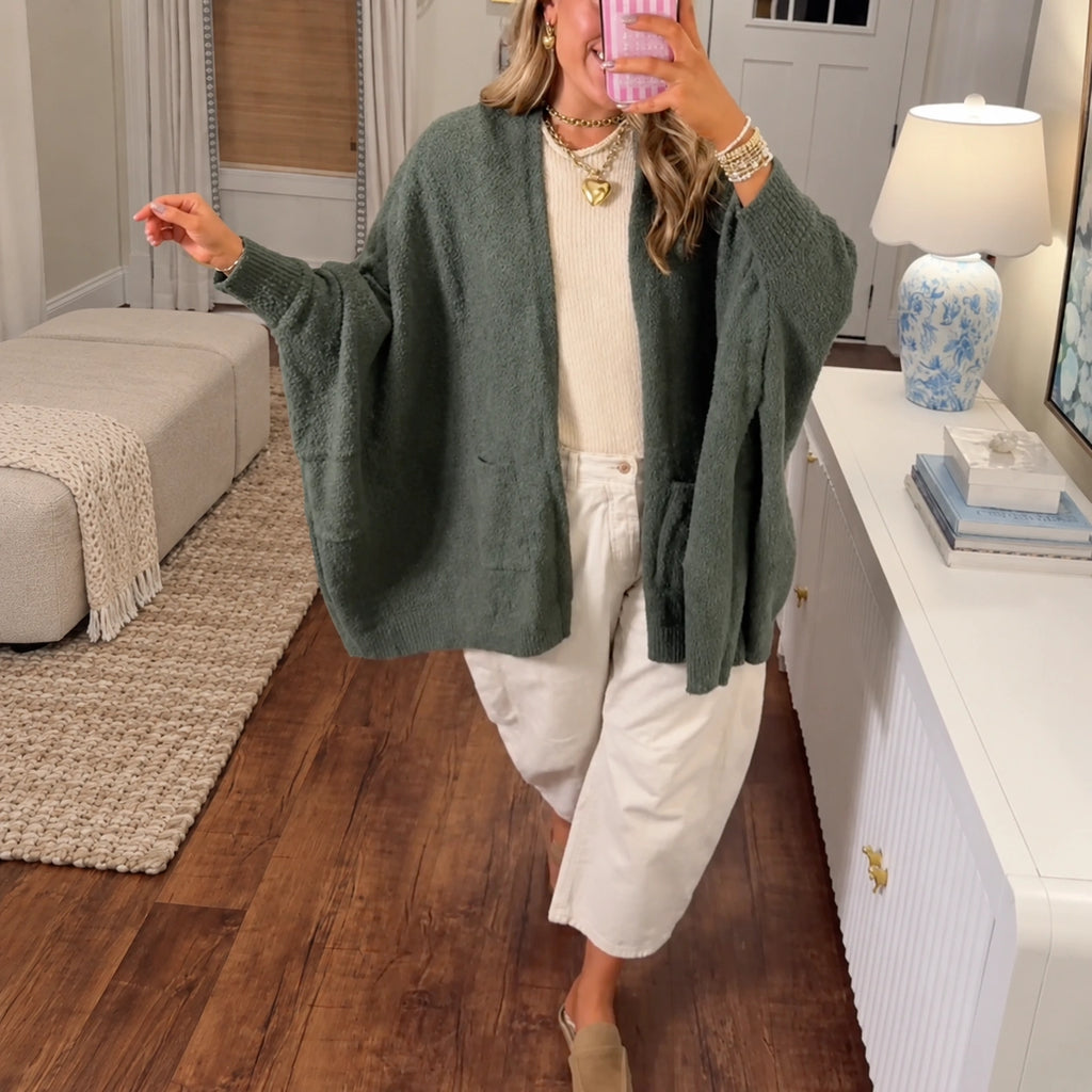 Women’s Cozy Sherpa Blanket Cardigan with Pockets