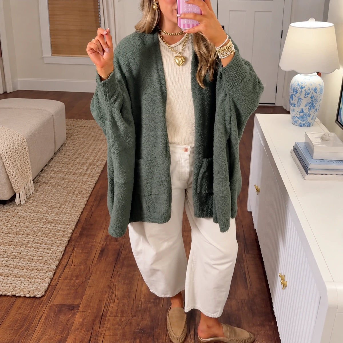 Women’s Cozy Sherpa Blanket Cardigan with Pockets